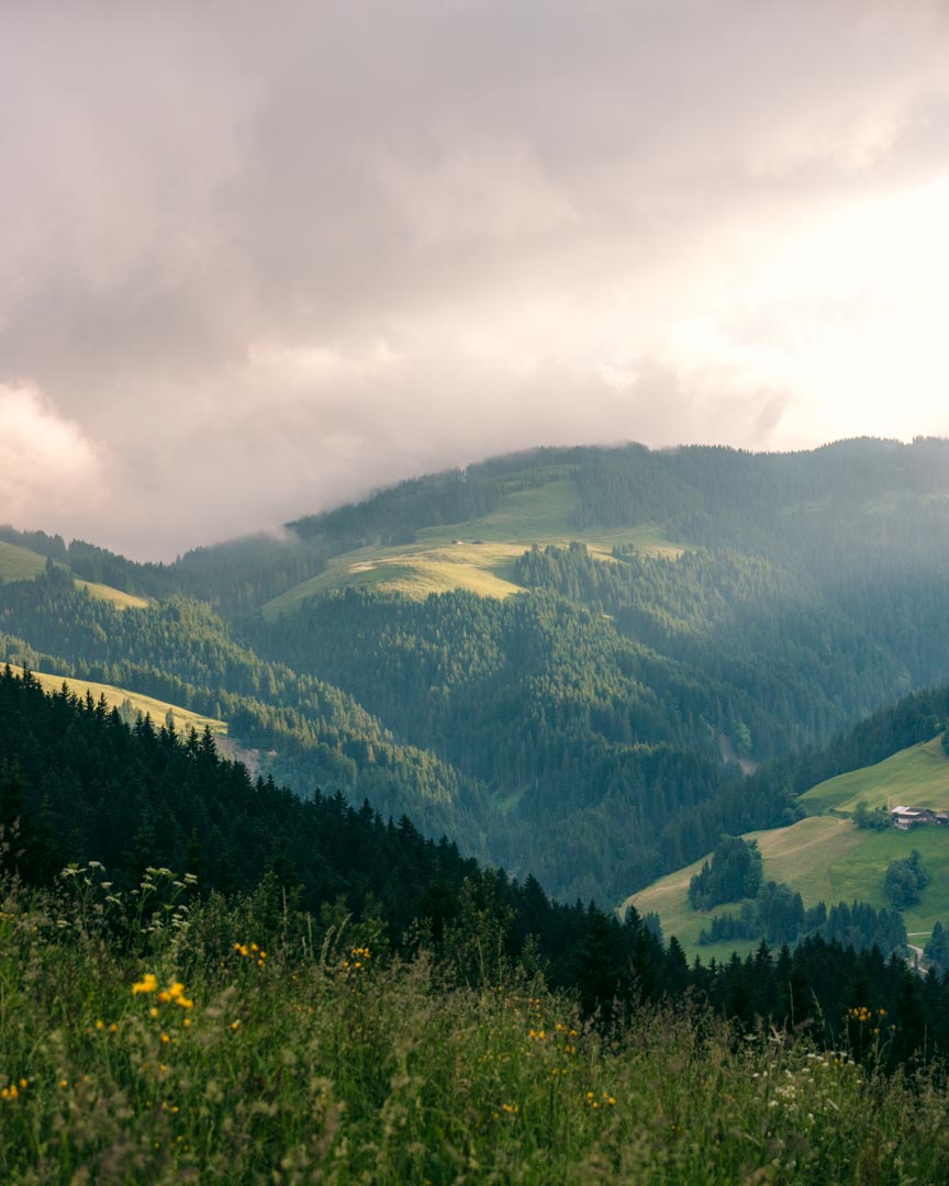 Astberg Speichersee views