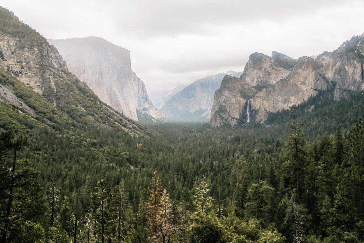 15 Awesome Movies That Will Make You Pack Your Bag and Travel